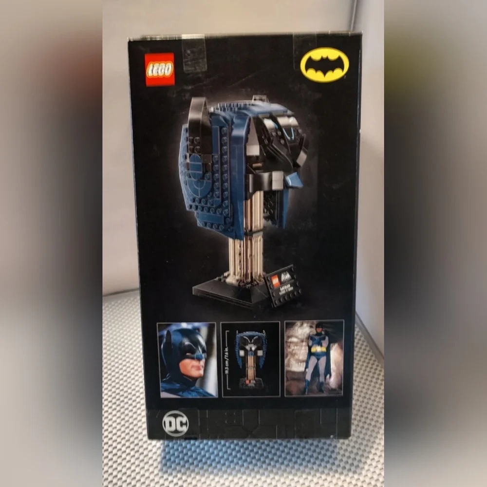 Lego 76238 Batman Cowl NWT Building Toy Set - Picture 3 of 3